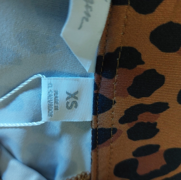 Leopard pullover - Picture 8 of 11